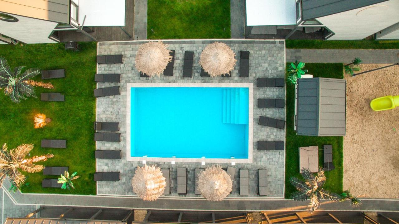 Villa Royal Palm Mielno Großmöllen Exterior foto